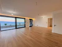 Недвижимость Четырехкомнатная квартира в центре Опатья: 10