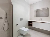 Недвижимость Трехкомнатная квартира, Центр: 10