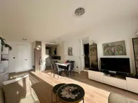 Недвижимость Трехкомнатный этаж в Центре: 2