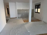 Недвижимость Двухкомнатная квартира, Центр: 5