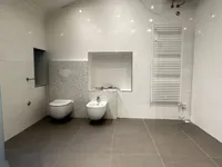 Недвижимость Четырехкомнатная квартира, Центр: 23