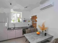 Недвижимость Двухкомнатная квартира, центр: 5