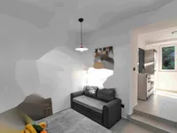 Недвижимость Двухкомнатная квартира, центр: 6