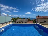 Недвижимость Четырехкомнатная квартира Центр: 6