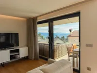 Недвижимость Четырехкомнатная квартира Центр: 12