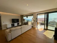 Недвижимость Четырехкомнатная квартира Центр: 23