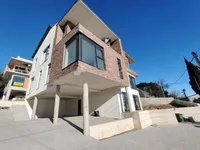 Недвижимость Четырехкомнатная квартира в центре Опатии: 4