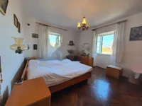 Недвижимость Трехкомнатная квартира в центре Опатии: 10