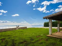 Недвижимость Семейная вилла 400 м², Опатия: 2