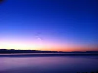 Недвижимость Трехкомнатная квартира центр: 2