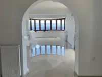 Недвижимость Трехкомнатная квартира центр: 3