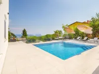 Недвижимость Семейный дом 225 м², Центр Опатия: 6