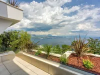 Недвижимость Двухкомнатная квартира Центр: 1