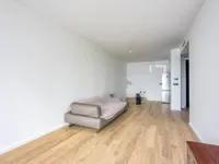 Недвижимость Двухкомнатная квартира Центр: 4