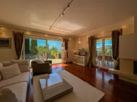 Недвижимость Квартира на первом этаже, Центр, Опатия: 2