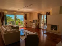 Недвижимость Квартира на первом этаже, Центр, Опатия: 10