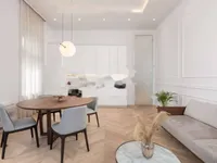 Недвижимость Трёхкомнатная квартира в центре: 8