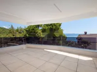 Недвижимость Двухкомнатная Квартира в Центре: 1