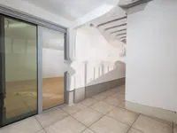 Недвижимость Трёхкомнатная квартира Центр: 4