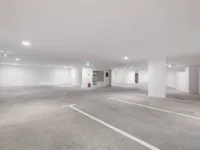 Недвижимость Трёхкомнатная квартира Центр: 25