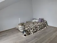 Недвижимость Трехкомнатная квартира в центре: 7