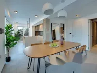 Недвижимость Трёхкомнатная квартира в Опатии: 11