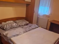 Недвижимость Трёхкомнатная квартира в центре: 13