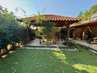 Недвижимость Трёхкомнатная квартира в центре: 19