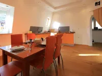 Недвижимость Четырехкомнатная квартира, Центр: 11