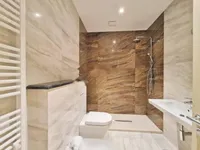 Недвижимость Четырехкомнатная квартира в центре: 22