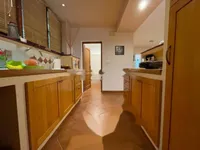 Недвижимость Четырехкомнатная квартира в Центре: 12