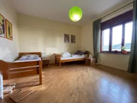 Недвижимость Четырехкомнатная квартира в Центре: 23