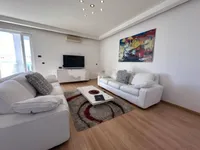 Недвижимость Четырёхкомнатная квартира в центре: 3