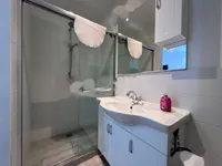 Недвижимость Четырёхкомнатная квартира в центре: 19