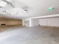 Недвижимость Трёхкомнатная квартира в центре: 24