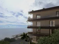 Недвижимость Трехкомнатная квартира в центре: 5