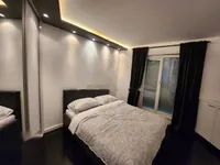 Недвижимость Трёхкомнатная квартира Центр: 15