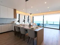 Недвижимость Двухкомнатная квартира, центр: 4