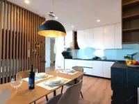 Недвижимость Двухкомнатная квартира, центр: 7