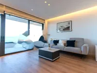 Недвижимость Двухкомнатная квартира, центр: 10