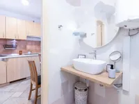 Недвижимость Четырехкомнатная квартира, Центр, Опатия.: 9