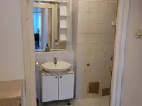 Недвижимость Двухкомнатная квартира : 8