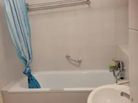 Недвижимость Двухкомнатная квартира : 10