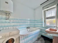 Недвижимость Двухкомнатная квартира в Копере: 13