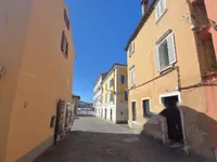 Недвижимость Квартира-студия в центре Копера: 3