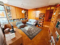 Недвижимость Квартира, 5 и более комнат, Копер, Гортанов трг: 13