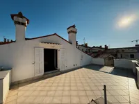 Недвижимость Квартира, 5 и более комнат, Копер, Гортанов трг: 20