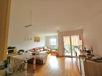 Недвижимость Трёхкомнатная квартира Плавье: 1