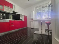 Недвижимость Двухкомнатная квартира Копер: 1