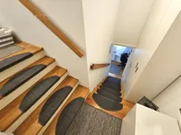 Недвижимость Трёхкомнатная квартира в Центре: 13